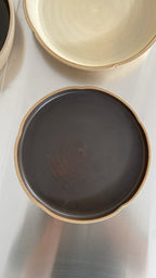 Low Bowl – Subtle Flower  medium walnut