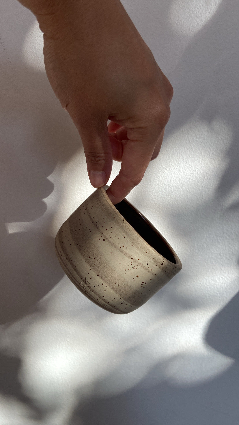Tone cup - large